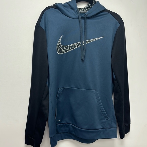 THERMA-FIT NIKE size M blue with military print - Picture 1 of 13